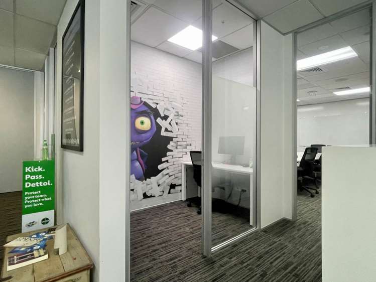 Level 1/2 Fred Thomas Drive Takapuna_6