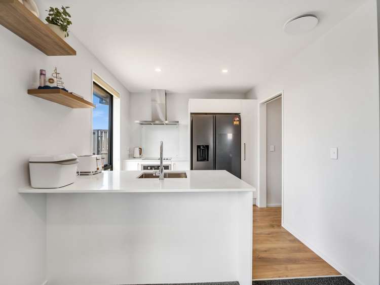 101 Eureka Street Aranui_9