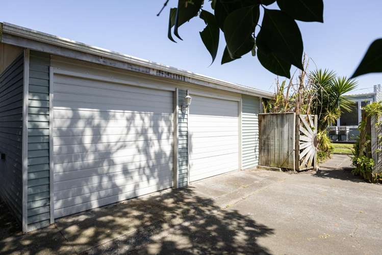 211 Georges Drive Napier South_14