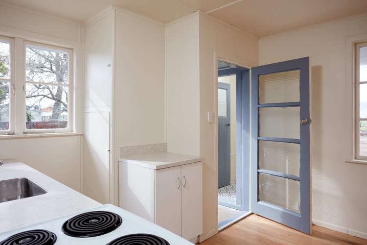 12 Hetata Street Whatatutu_14