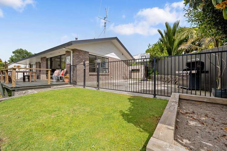 8 Lochinvar Place Ohauiti_25