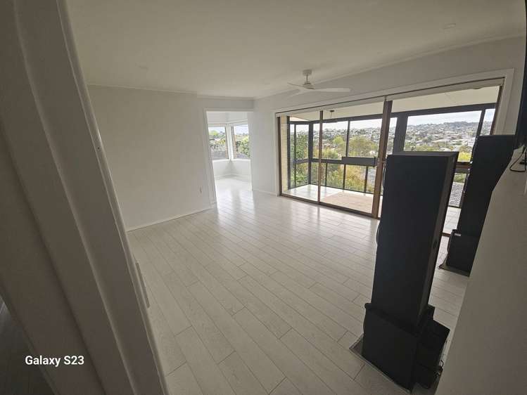 611B Glenfield Road Totara Vale_13