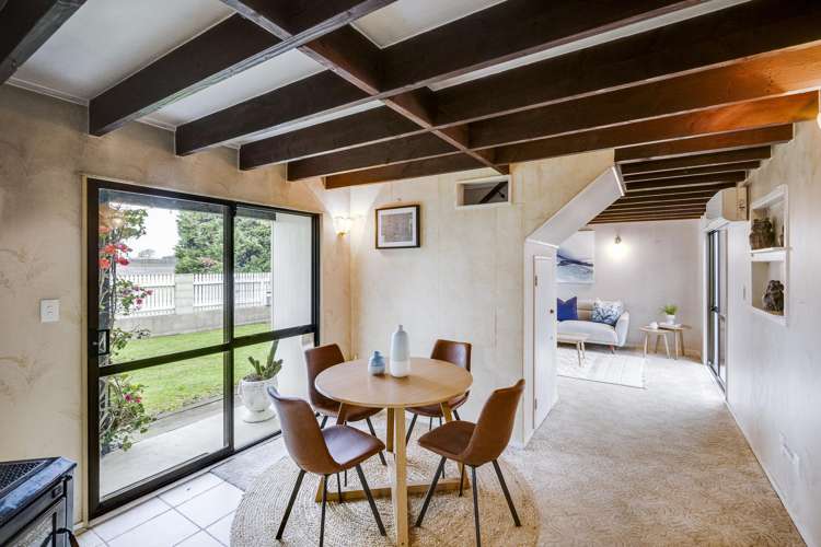 32 Atherfold Crescent Greenmeadows_4