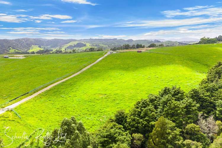 523B Golden Stairs Road Maungaturoto_13