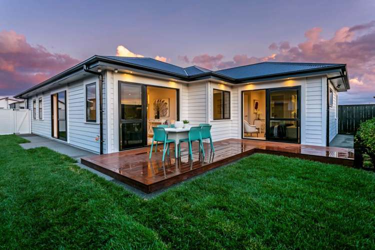 5 Tipu Crescent Wainui_3