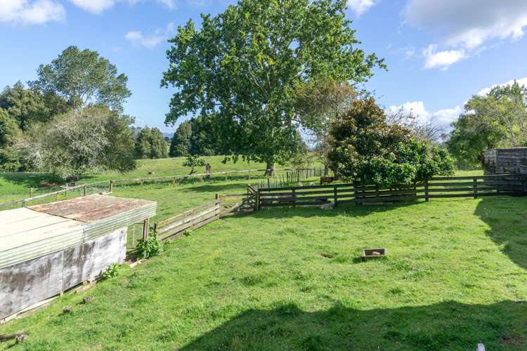 221 Meadway Road Ngahinapouri_17