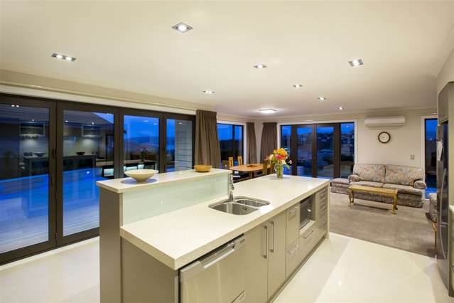 12 Aoraki Rise Aotea_1