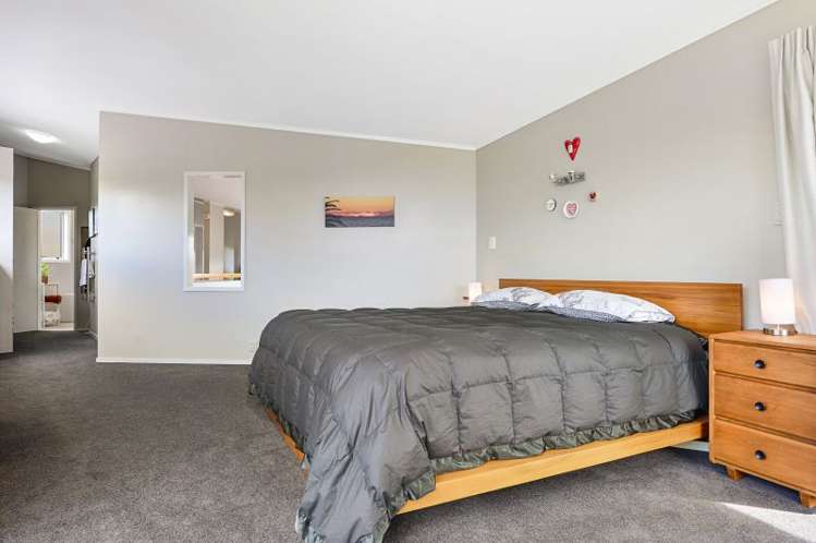 58 Melva Street Dinsdale_25