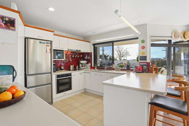 192 Levers Road Matua_4