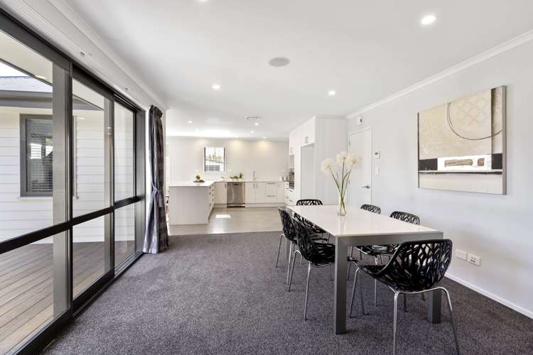 4 Kohunga Crescent Bottle Lake_8