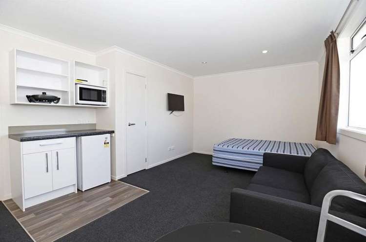 1C/19 Manning Street Hamilton West_2