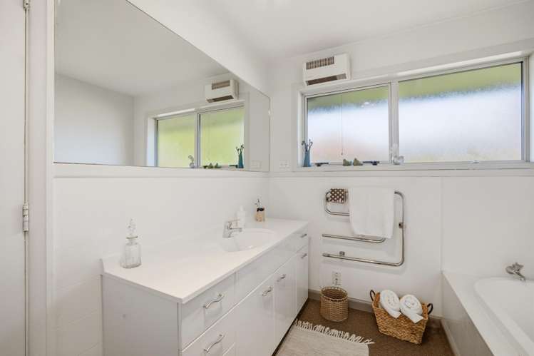 16a Hamilton Avenue Ilam_19