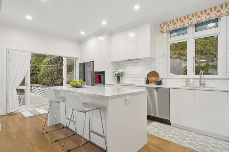 111 Donald Street Karori_40