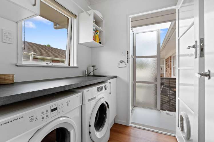 3/3 Marsh Avenue Forrest Hill_16