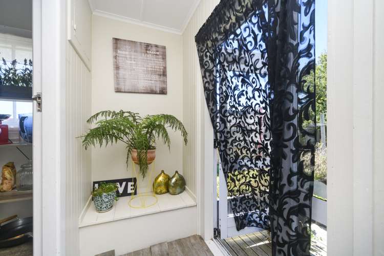 26 Eyre Street Feilding_9