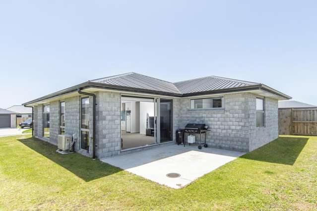 39 Taioma Close Papamoa_1