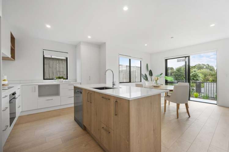 139 Waituarua Road Takanini_13