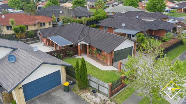 8 Carisbrook Crescent Papakura_1