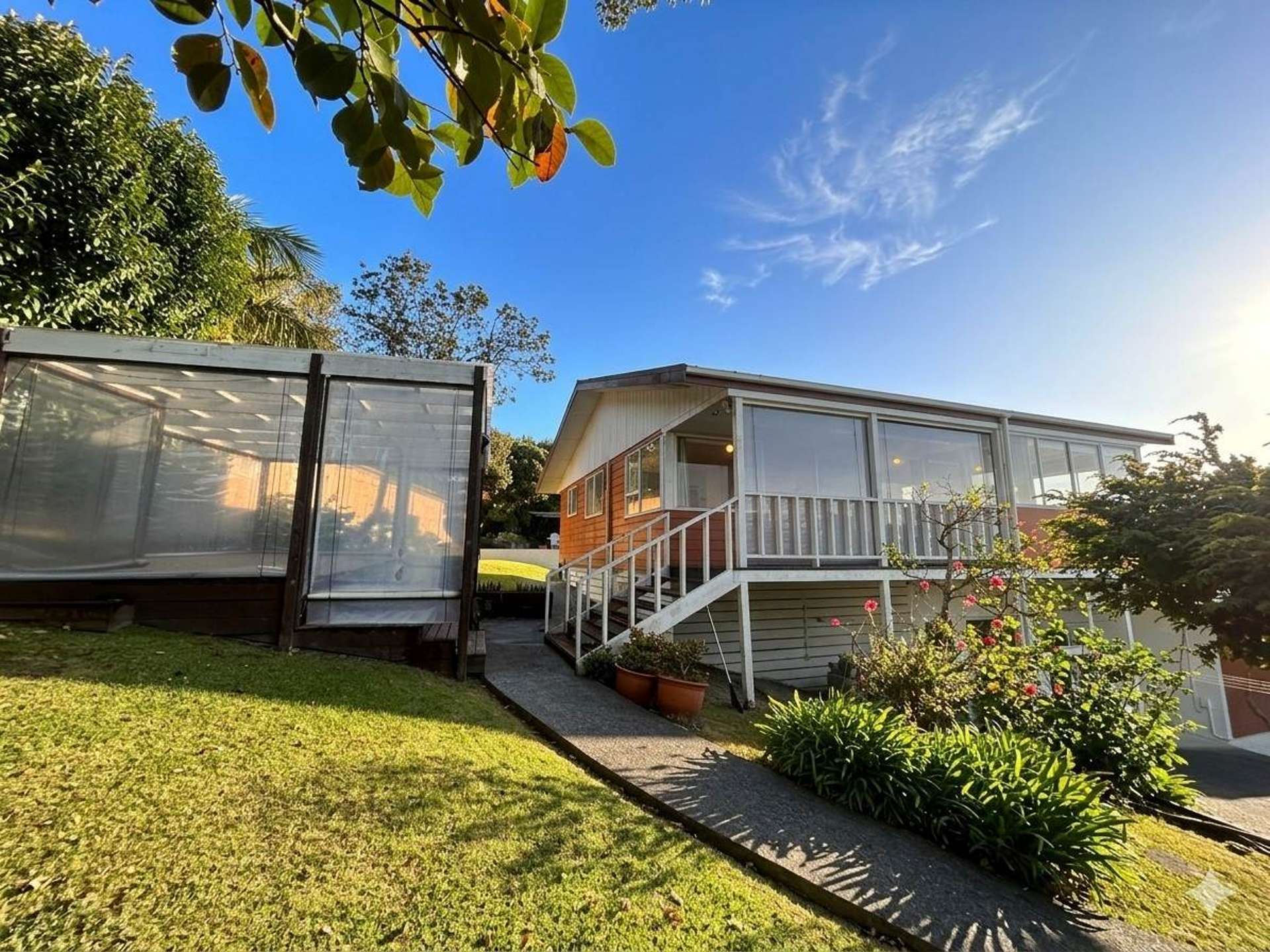 21A Galaxy Drive Mairangi Bay_0