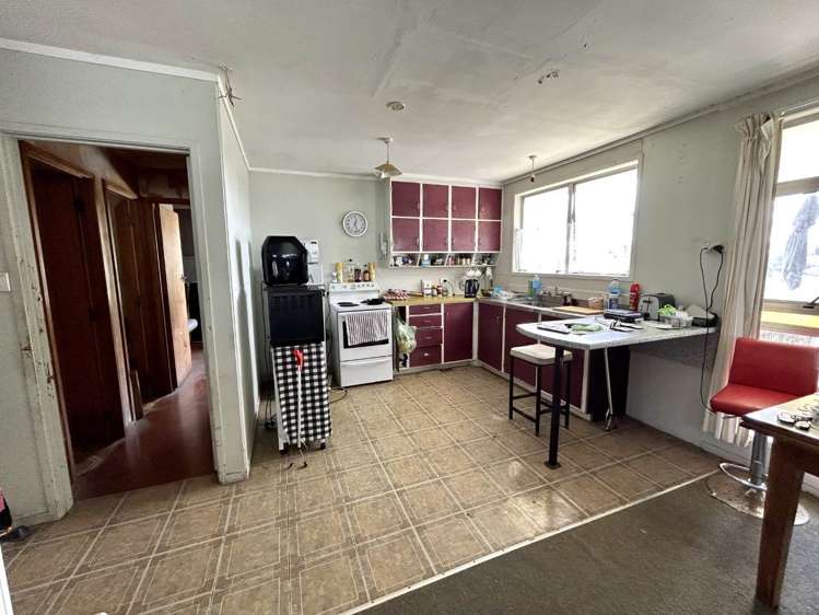 32 Tawavale Crescent Totara Vale_18