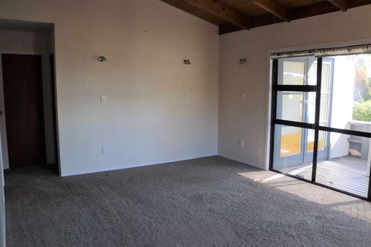 7 & 7A Litchfield Place Clarks Beach_14
