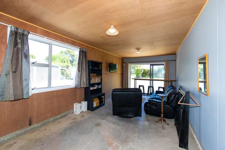 54 Jessep Road Meeanee_21