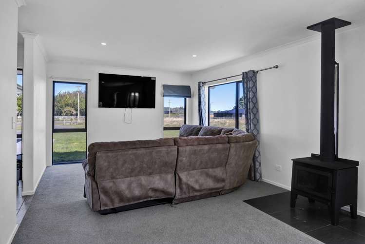 271 Ohangai Road Hawera_13