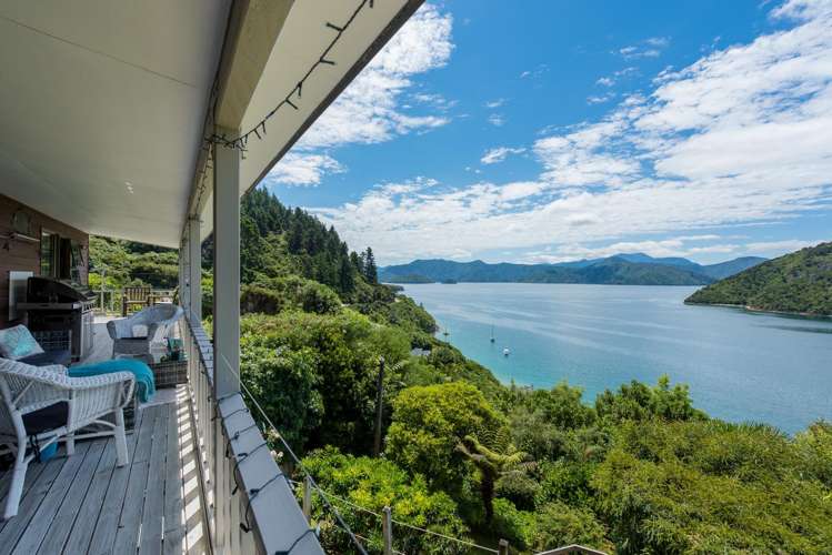 424 Port Underwood Road Whatamango Bay_14