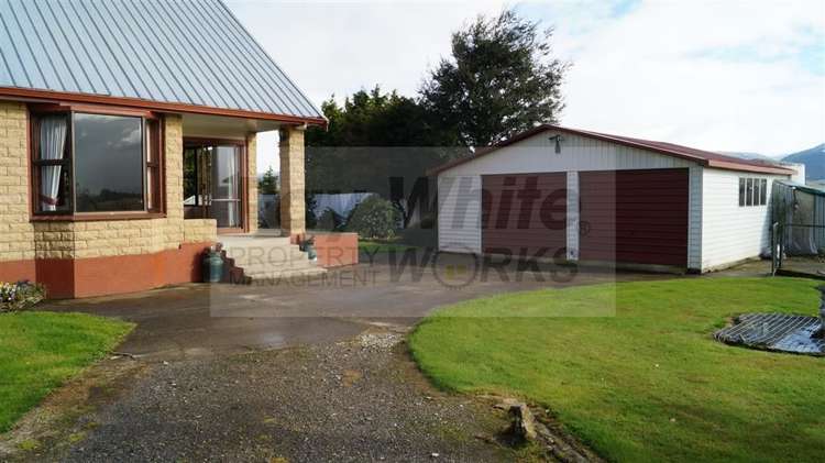 258 Henley-Berwick Road Henley_14