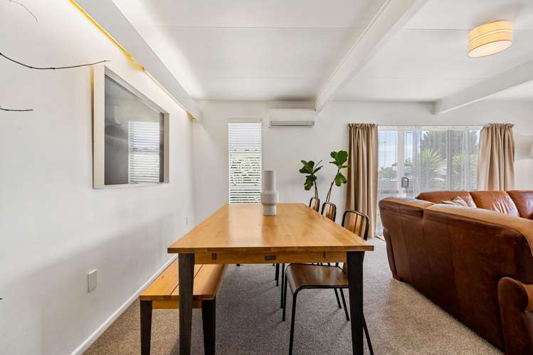 206 Knight Street Hastings_13