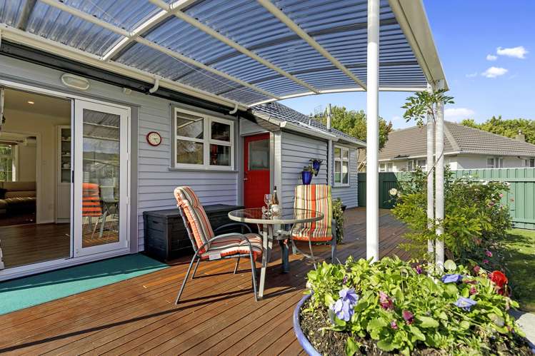 49 Chapman Crescent Naenae_16