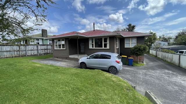 12 Gill Avenue Te Atatū Peninsula_2