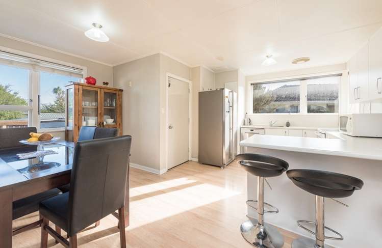 258 Seaview Road Stoke_9