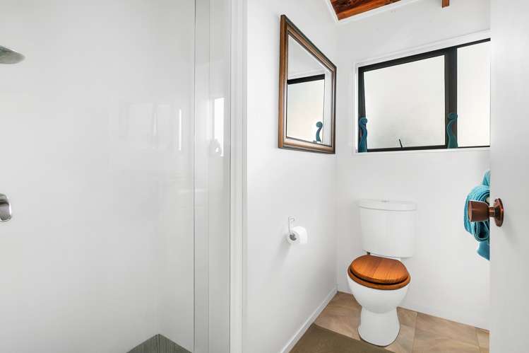 15b Montrose Street Point Chevalier_17