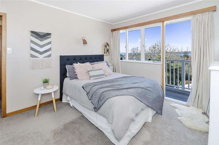 33 Glenfern Road Mellons Bay_15