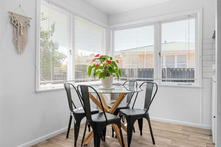 9 Panair Crescent Hillcrest_4