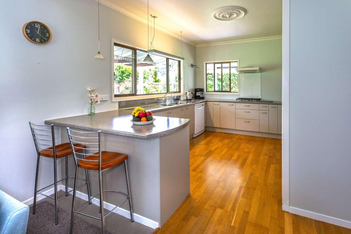 Jacaranda Lodge, 3195 Tiki Road_3