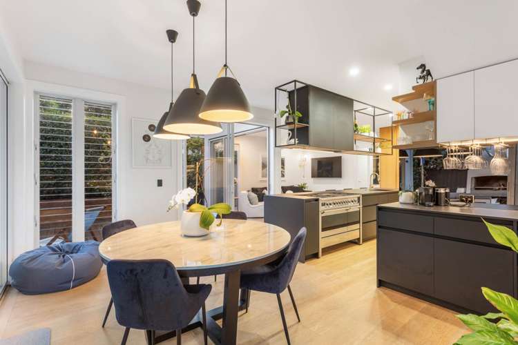 252 Lake Road Hauraki_9