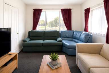 20A Somerset Crescent_2