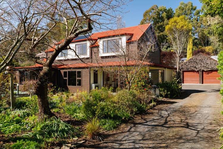 2 Jaffray Drive East Taieri_16