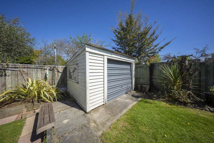 22 Freestone Place Manapouri_21