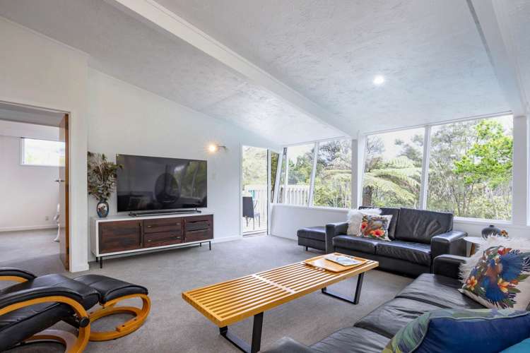 97 Daffodil Street Titirangi_10