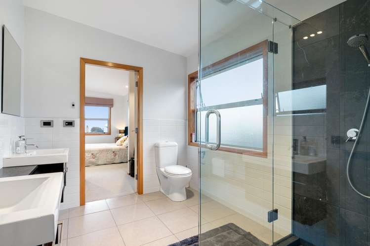 2 Arakan Way Khandallah_14