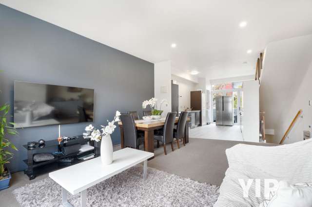 Spacious & Superbly Located? YIP!