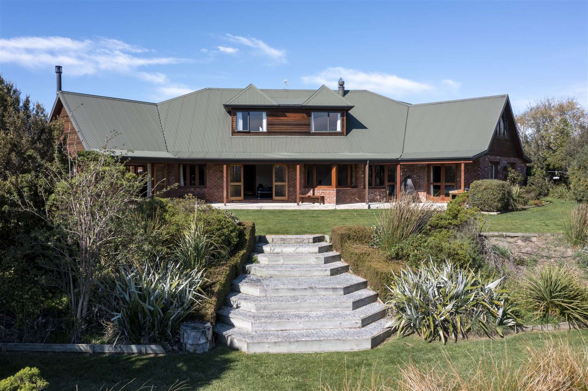 62 Queens Avenue Waikuku Beach_0