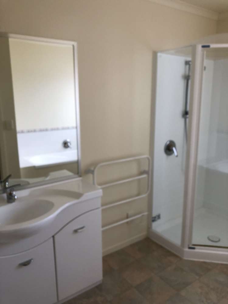 17 Scott Drive 1114_5