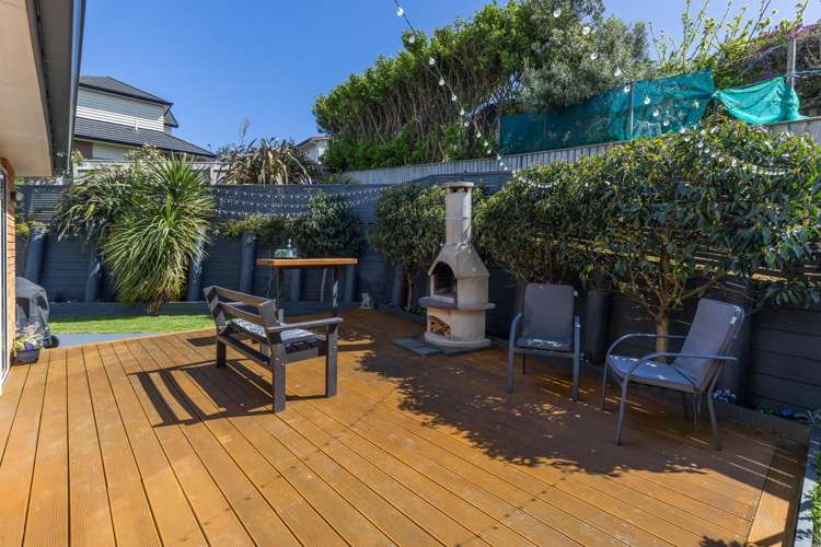 8 Kaweka Close Aotea_11