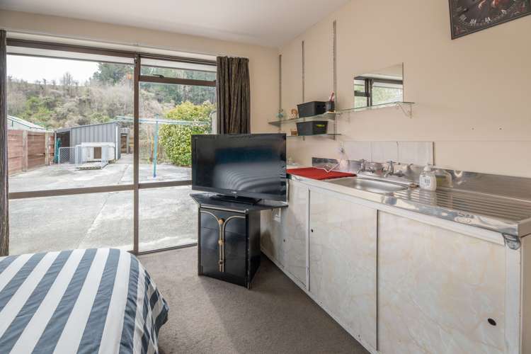 19 Railway Terrace Glentunnel_14