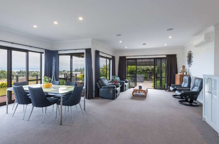 5 Berkshire Place Stoke_11