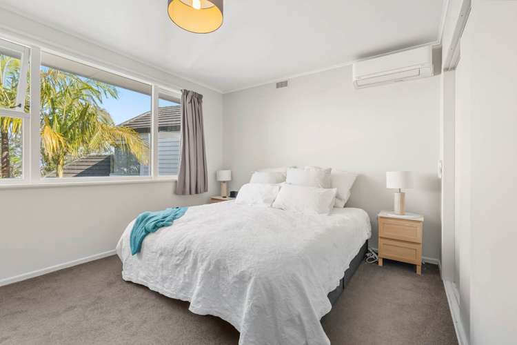 4 Kennedy Avenue Forrest Hill_8